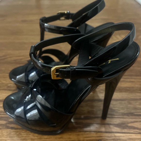 Saint Laurent Tribute T-Strap Platform Sandal - Picture 2 of 13